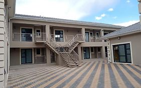 Lucolo Palace B&B Queenstown